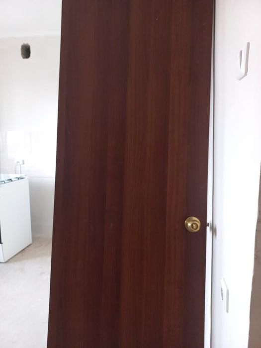 Продам двери в отличном состоянии