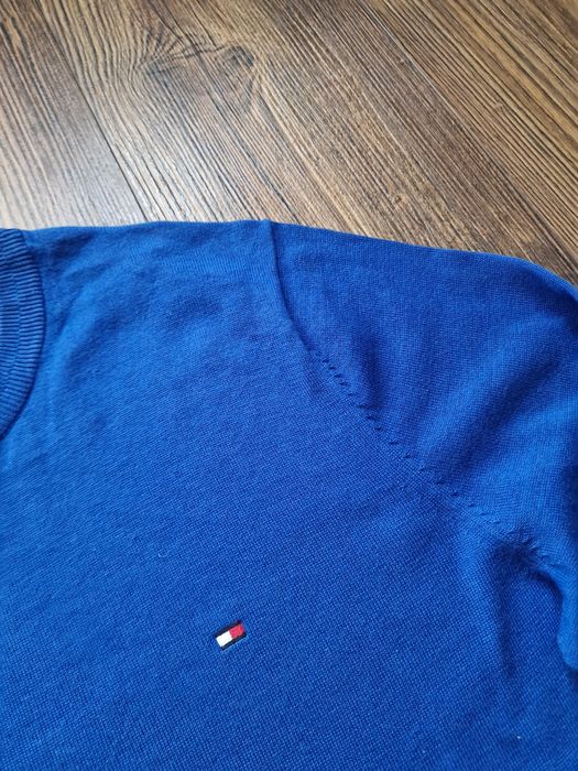 Страхотен мъжки пуловер TOMMY HILFIGER размер М,  нов с етикет,