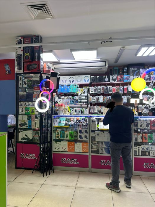 Точка Мегатау (зеленый базар) продаеться