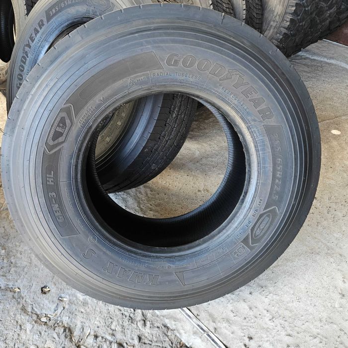 Нови тежкотоварни гуми 385/65R22.5 Goodyear KMaX S Gen-3 HL 164K 158L DOT4925 made in Luxembourg