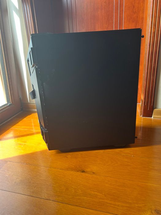 Геймърски компютър