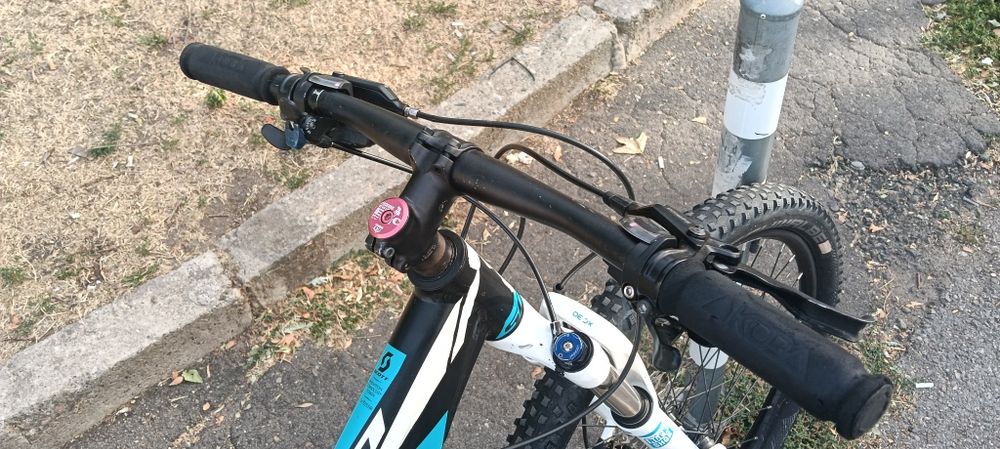 Велосипеди 27,5 Цола 2 броя Scott и Specialized