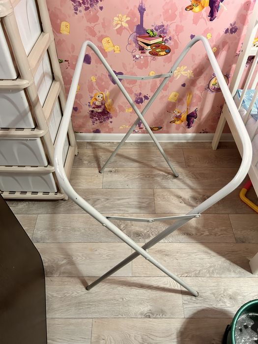 Подставка под детскую ванночку