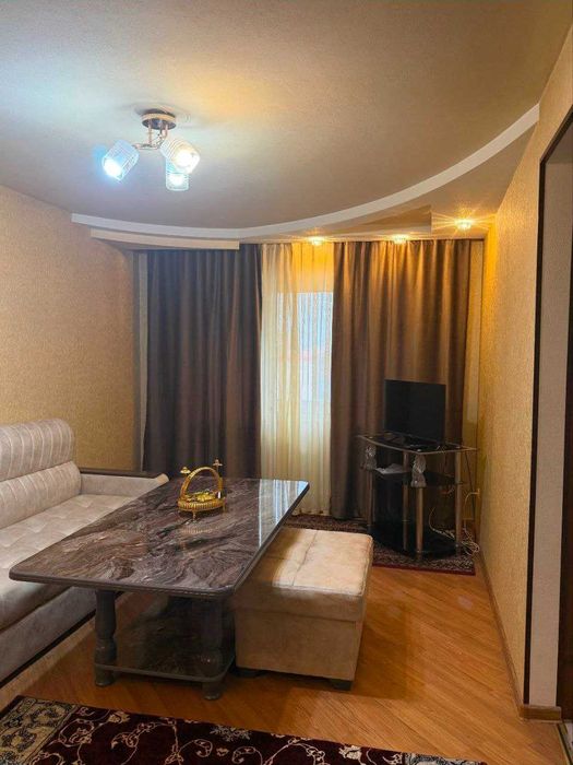 Вогзал худудида жойлашган 2 хонали квартира сотилади