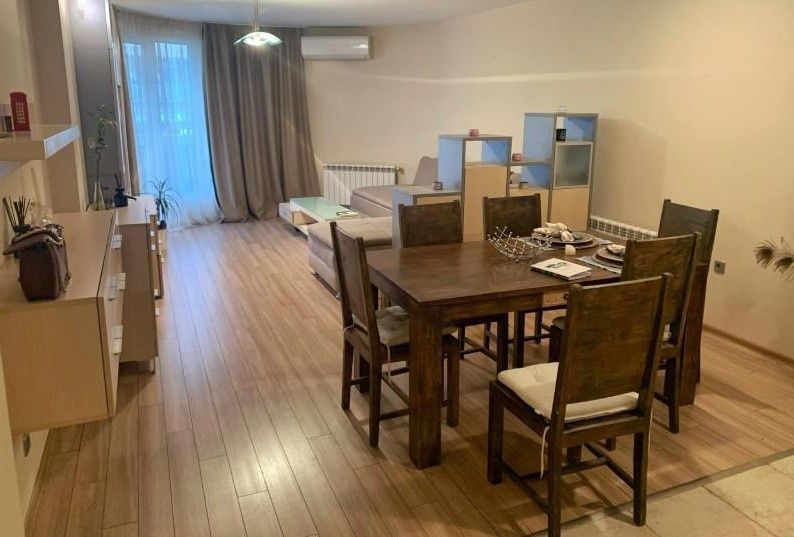 Дава се под наем Двустаен апартамент в София, Гео Милев - 76 кв.м за 433.5 € - Снимка #1