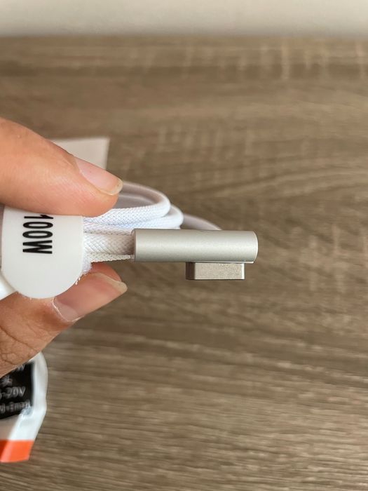 Кабел USB-C към MagSafe 1 за MacBook – плетен, L-образен накрайник