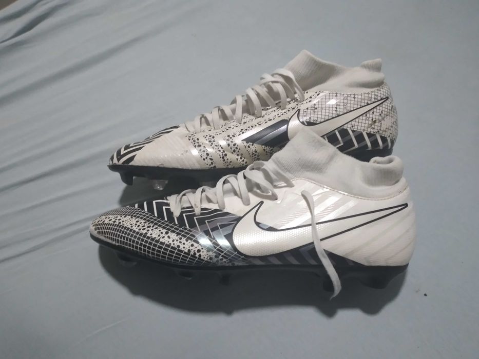 Бутонки найк 43 номер