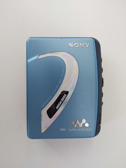 Walkman, minicasetofon portabil Sony
