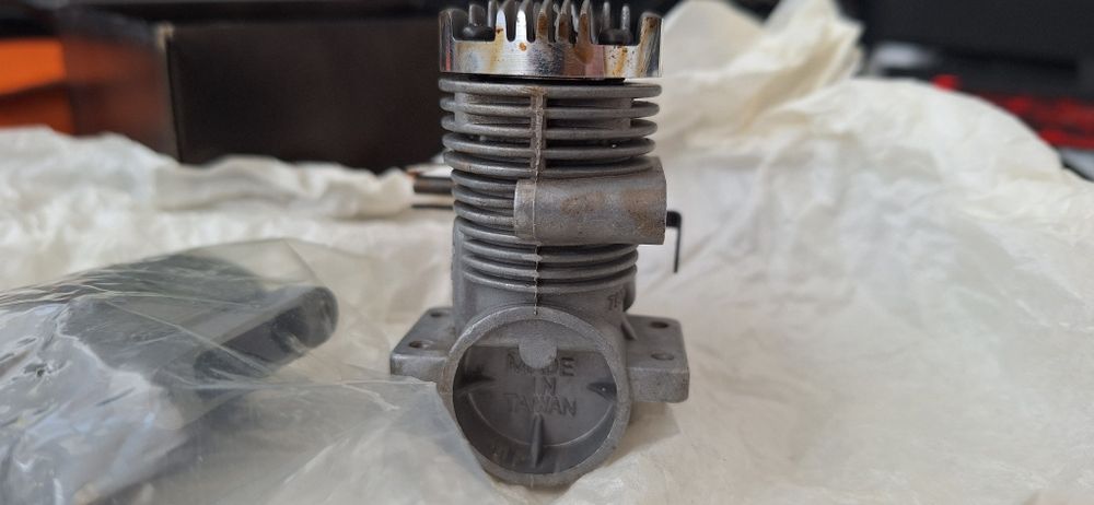 Motor termic Modelism Thunder Tiger 15 III R/C