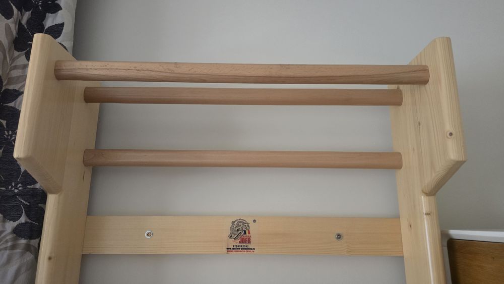 Spalier pentru gimnastica 230×80 cu 14 bare