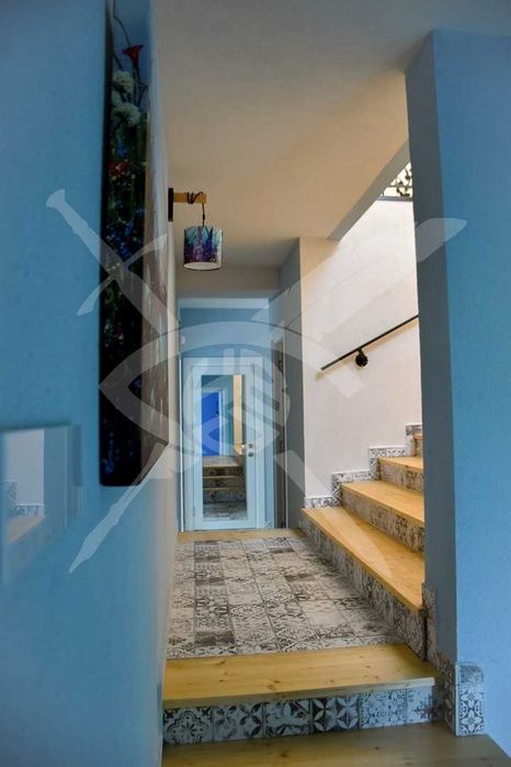 Продава се Къща в с. Драгичево, Област Перник - 320 кв.м за 834 €/кв.м - Снимка #19