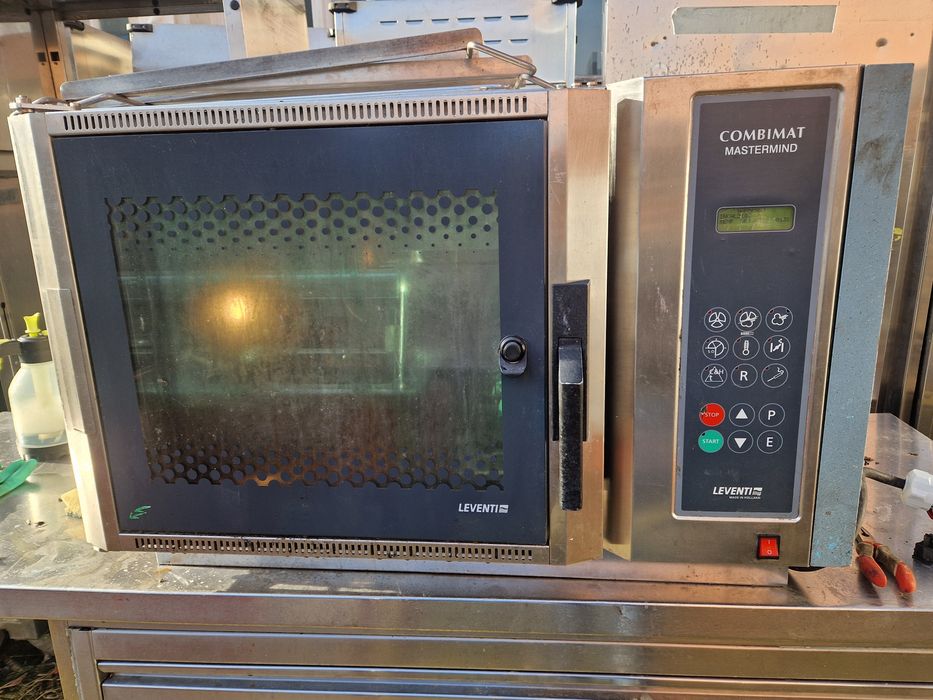 Cuptor electric pizza sau gastro, la 380v