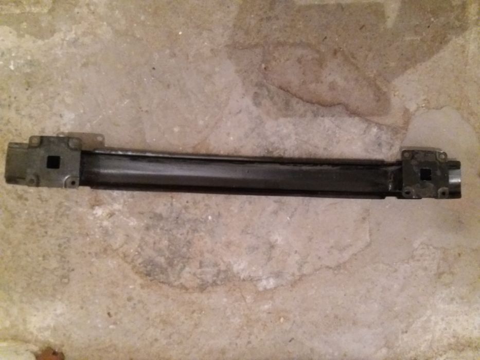 Suport bară spate Skoda Fabia