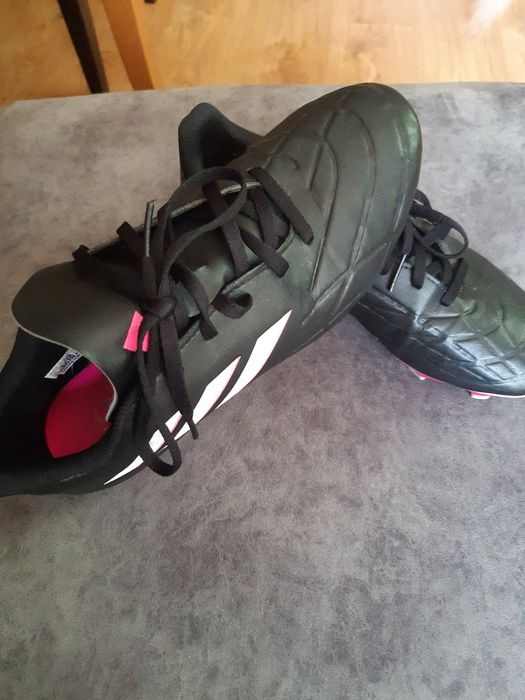 Футболни обувки Adidas