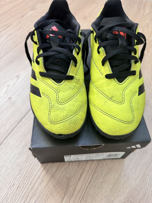 Ghete fotbal Adidas 34