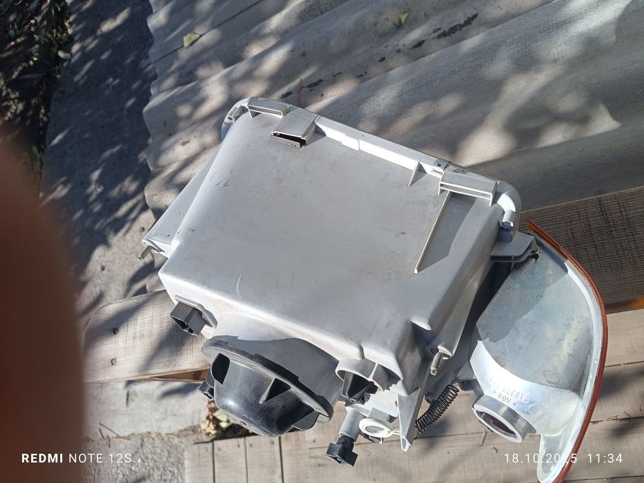 Продам блок фар на автомобиль 2115