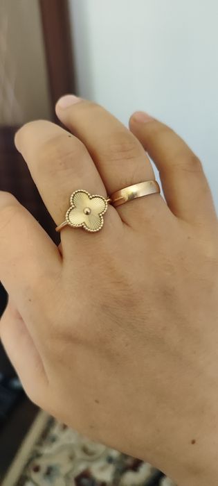 Алтын сақина сатылады