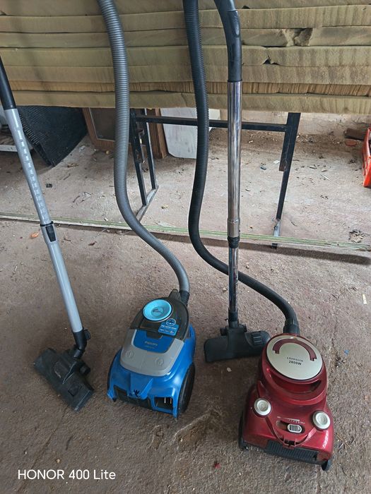 Срочно продаются два пылесоса!!