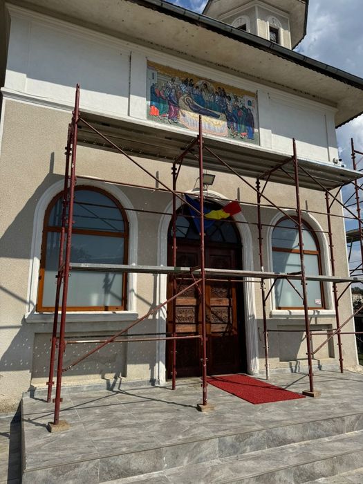 Schela metalica și popi metalici de inchiriat