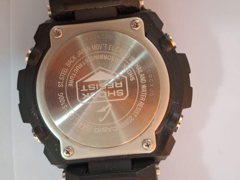 Часы Casio G-Shock GST- S100G