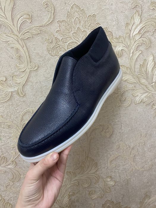 Loropiano yengi karobkasi bn