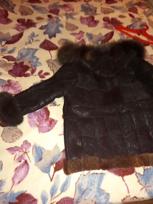 Шубка- дублёнка .