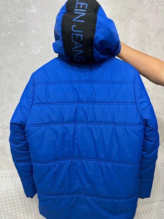 Продам куртку оригинал Calvin Klein