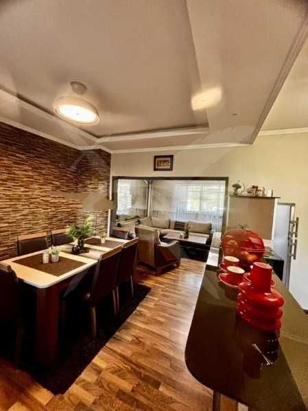 Дава се под наем Четиристаен апартамент в Пловдив, Тракия - 96 кв.м за 550 € - Снимка #2