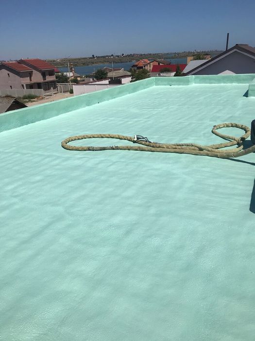 izolatii spuma poliuretanica / Cel mai mic pret