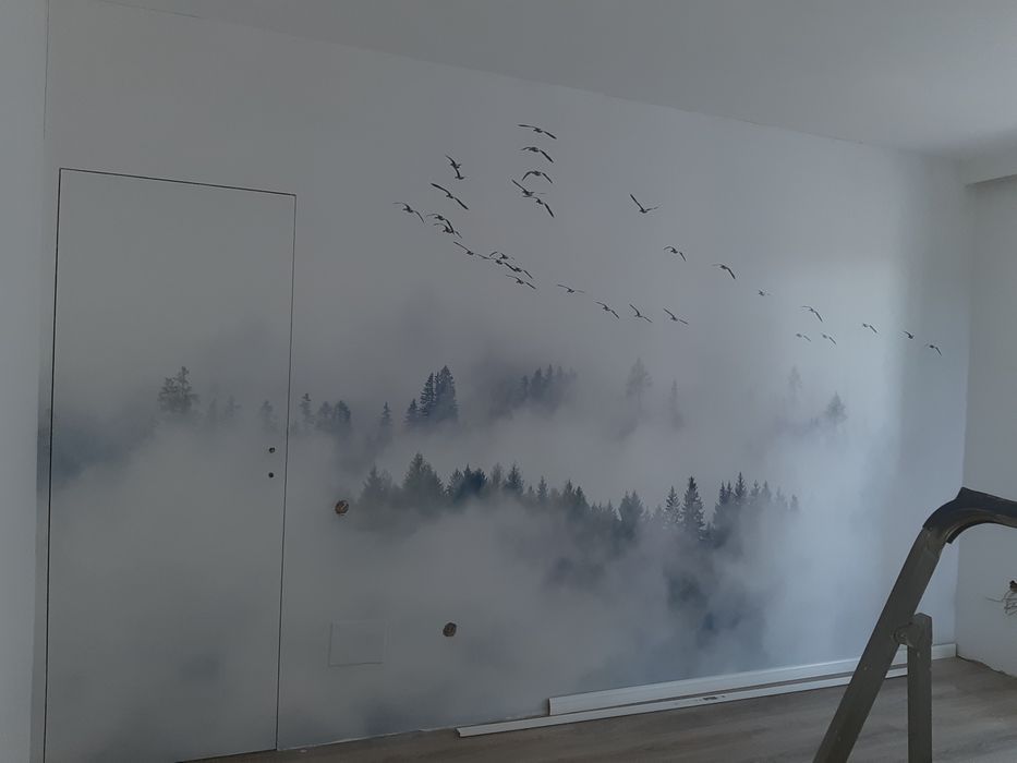 Montaj de tapet si baghete de polistiren