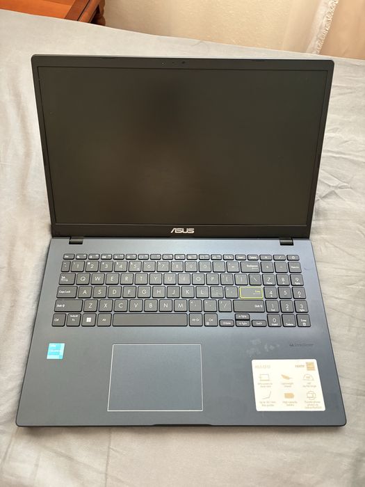 Vand laptop ASUS