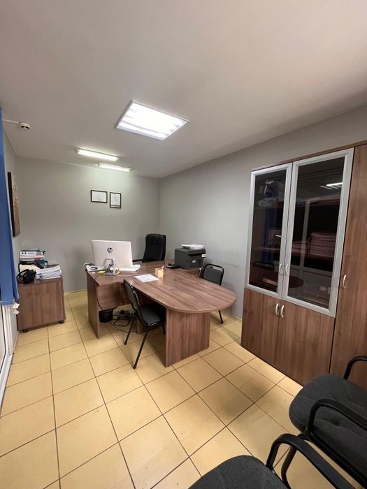 Сдам коммерческое помещение