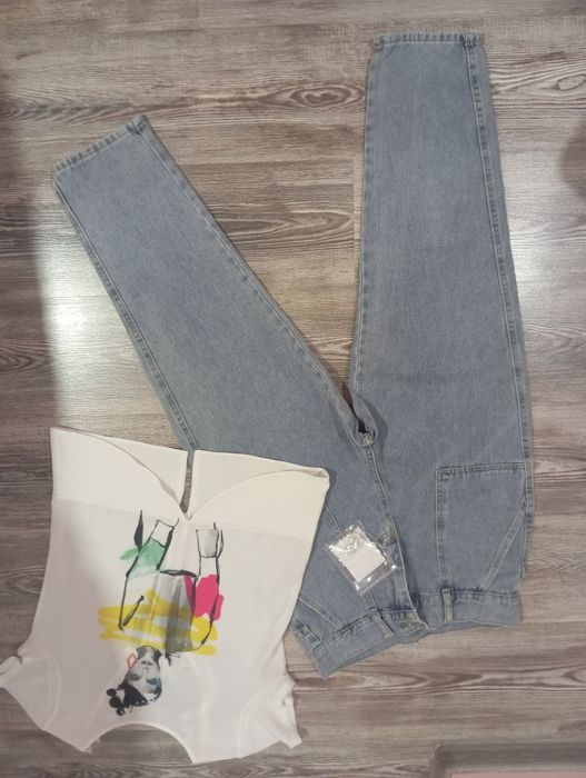 лота 10  лв дънки и блузка