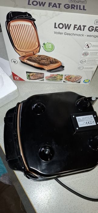 Grill Low Fatt pentru gătit pe ambele părți