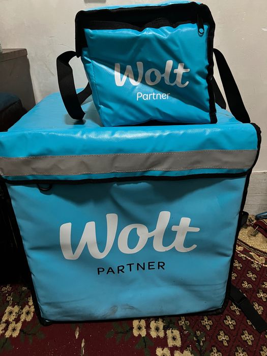 Термосумки для курьеров Wolt