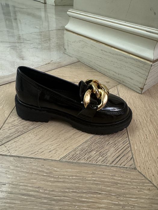 Туфли на девочку