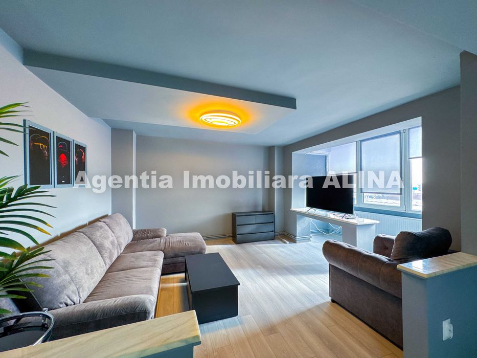 Apartament LA CHEIE, cu 4 camere in Deva, zona Balcescu, 80 mp.