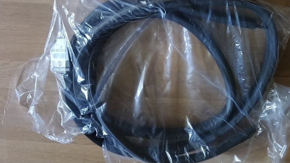 Уплътнения за врати на кола комплект