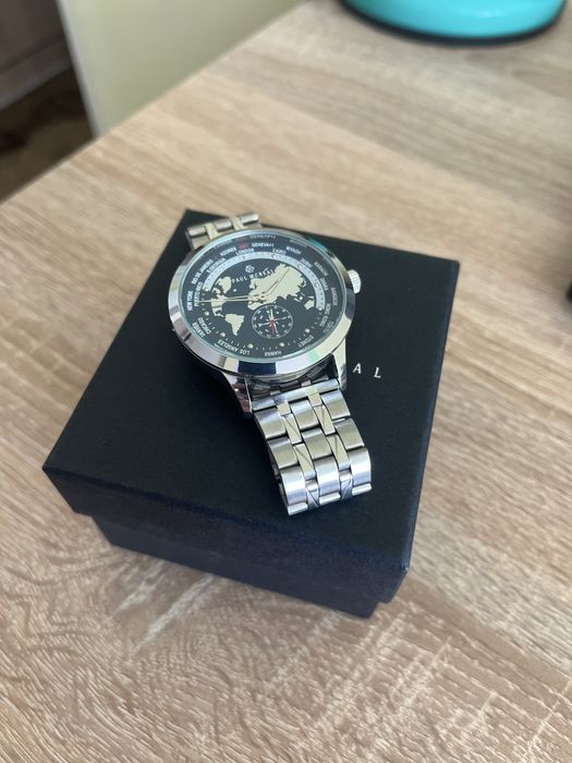 Мъжки часовник PAUL MCNEAL