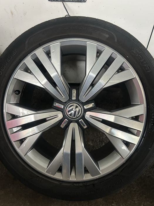 VW Passat alltrak 18 5X112