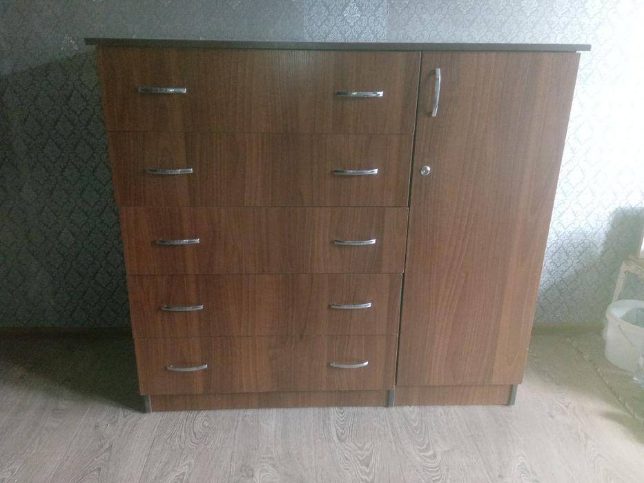 Шкаф камод больше продаю