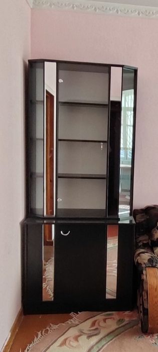 Продается ветрина Польская в идеальном состоянии