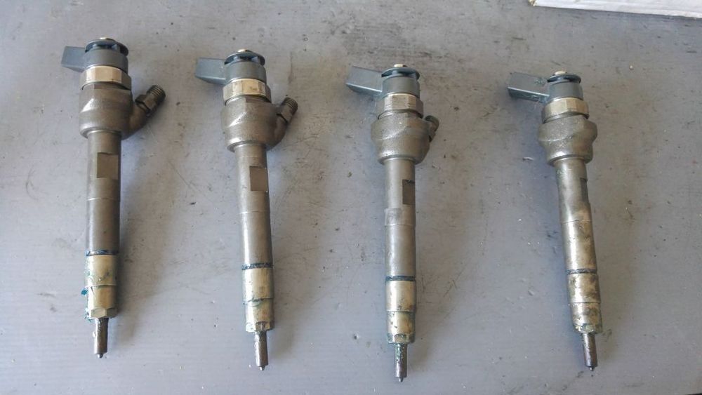 Injector 2.0 d n47d20c bmw seria 3 f30 0445110601 779844606