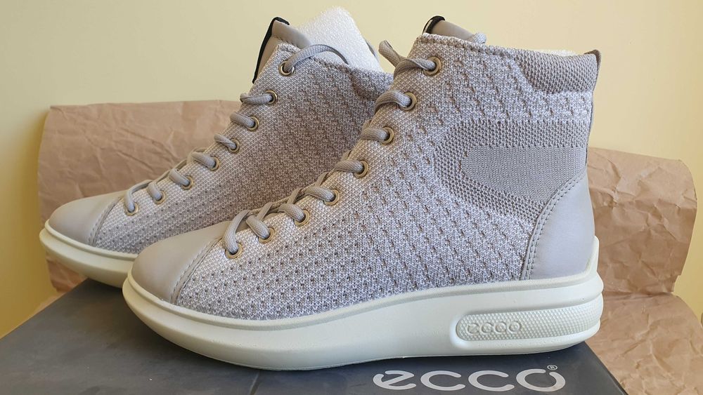 Дамски кецове "ЕССО" размер№ 37.