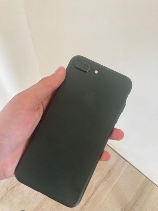 Айфон 7+ 128гб и акб 100%