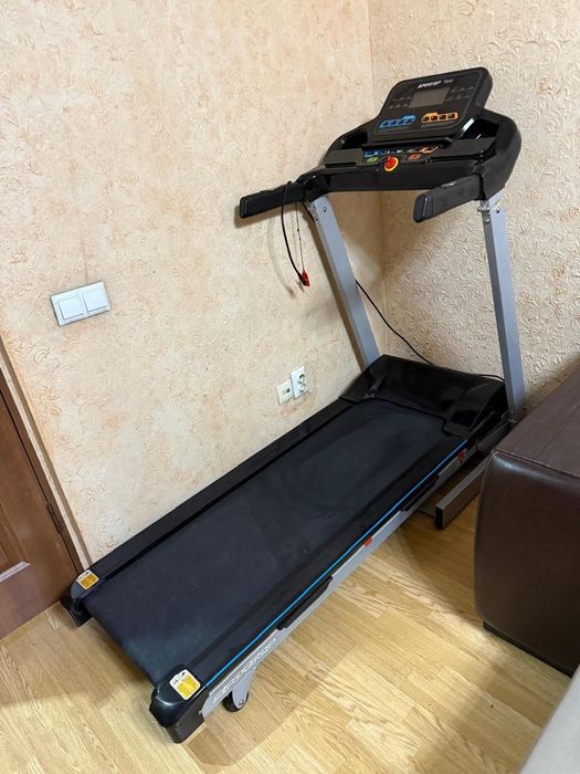 Продаётся беговая дорожка