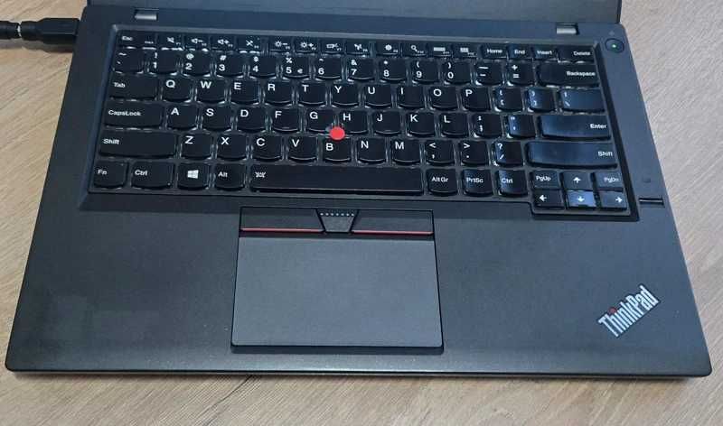 Laptop Lenovo T450s Intel I5 5300U 8GB Ram Windows 11