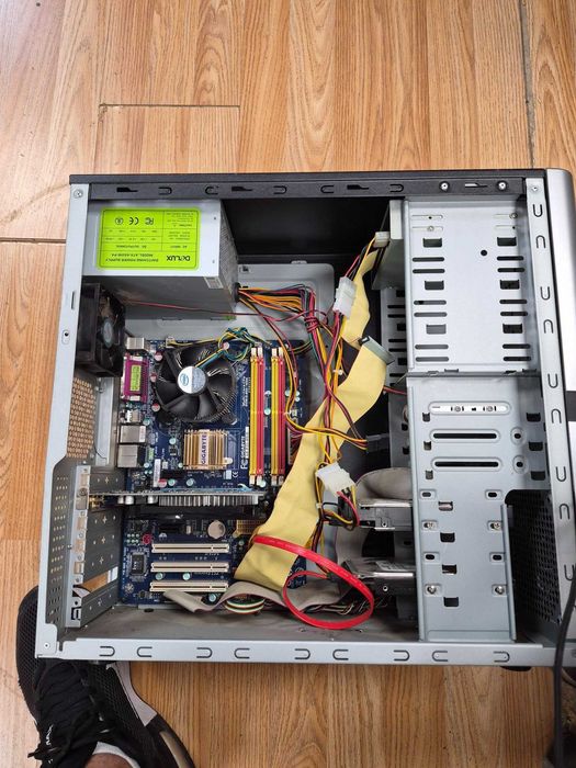 Carcasa pc clasica