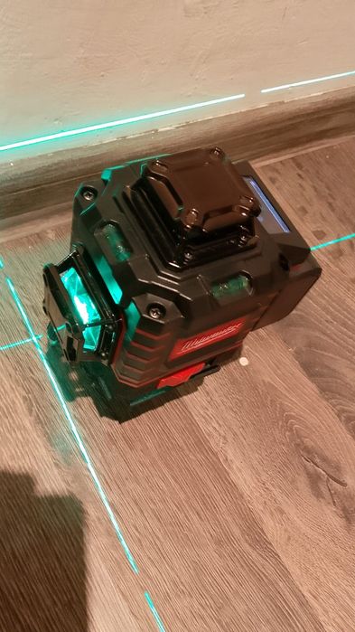 Nivel laser milwaukee