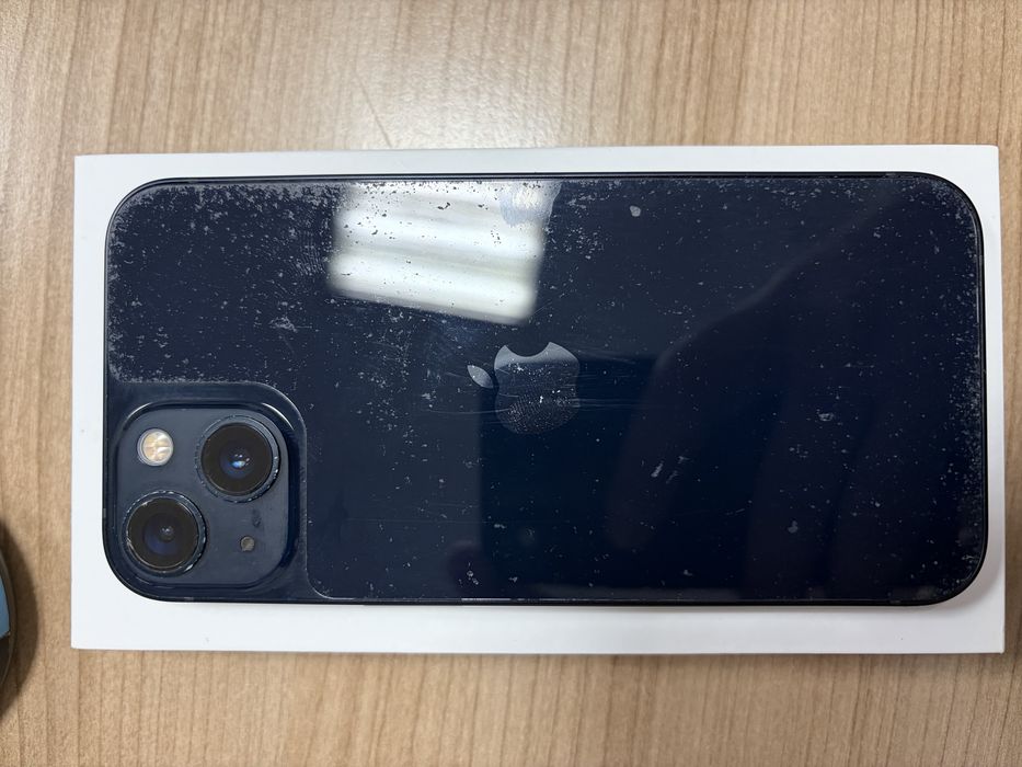 Продам iphone 13